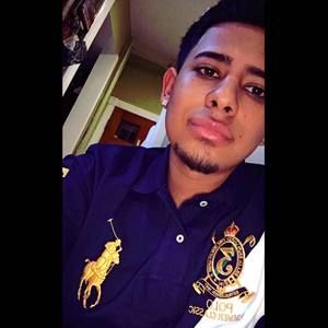 Meet your Posher, Ulises